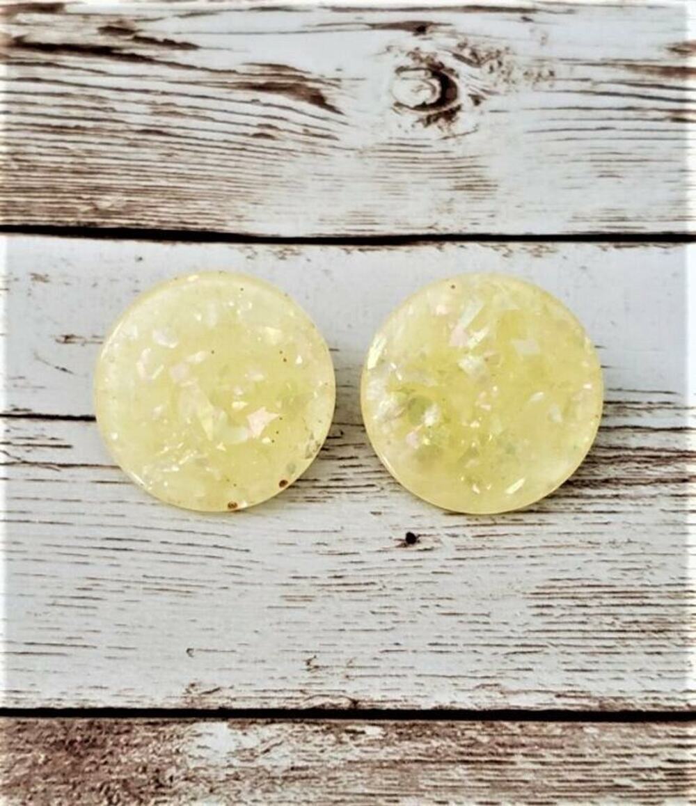 Vintage Clip On Earrings Greeny Yellow with Iridescent Flakes Circle